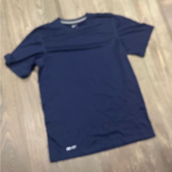 NWOT Nike Dri-Fit Basic Tee Shirt Short Sleeve Crewneck Pullover Navy Blue Small - Picture 1 of 5